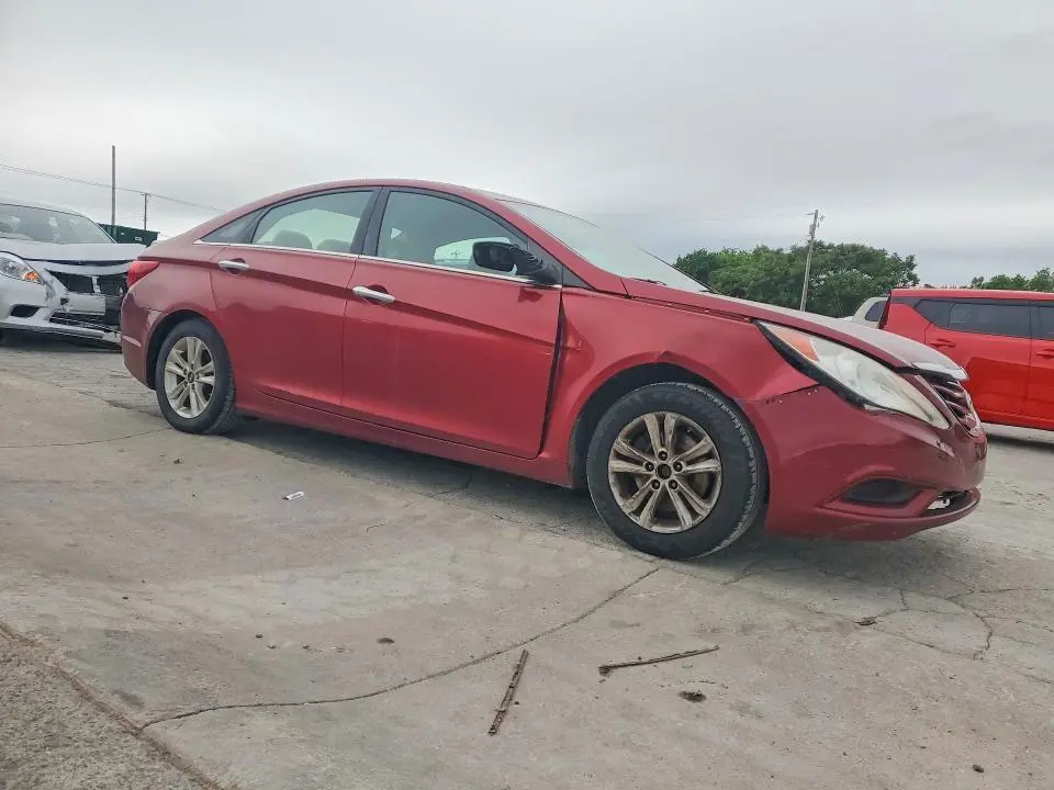 2013 HYUNDAI SONATA GLS  
