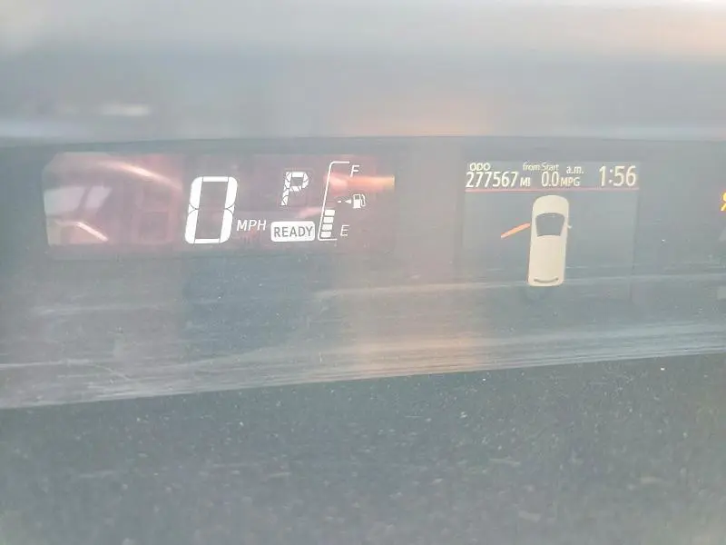 2015 TOYOTA PRIUS C ONE  