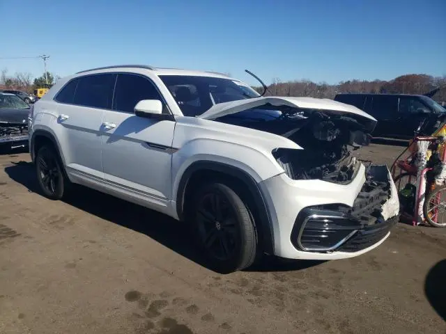 2022 VOLKSWAGEN ATLAS CROSS SPORT SEL R-LINE  