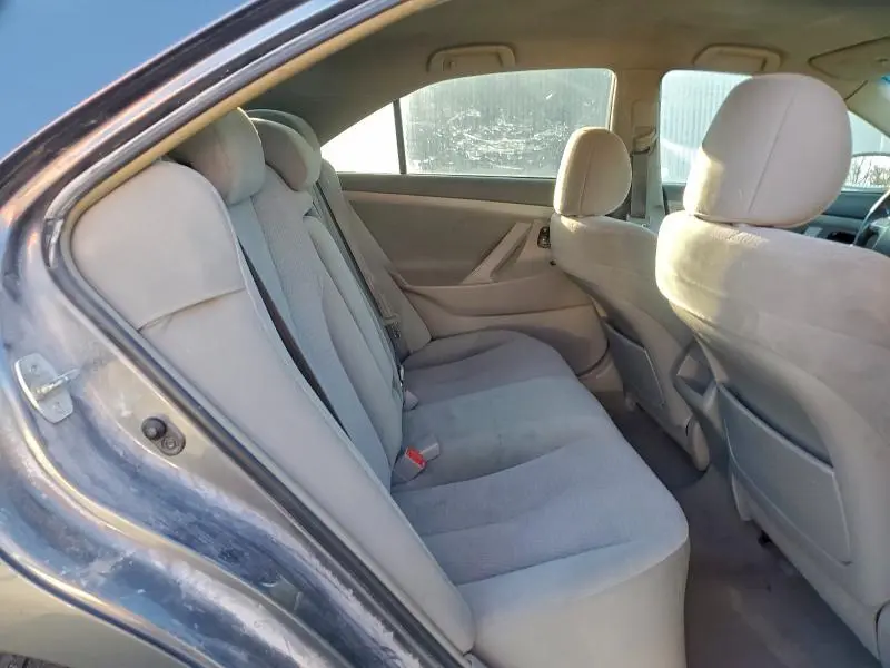 2011 TOYOTA CAMRY BASE  