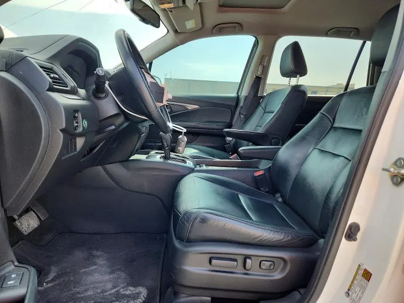 2017 HONDA PILOT EXLN  