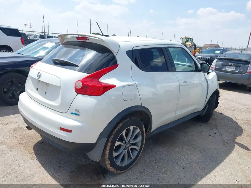 2013 NISSAN JUKE SL