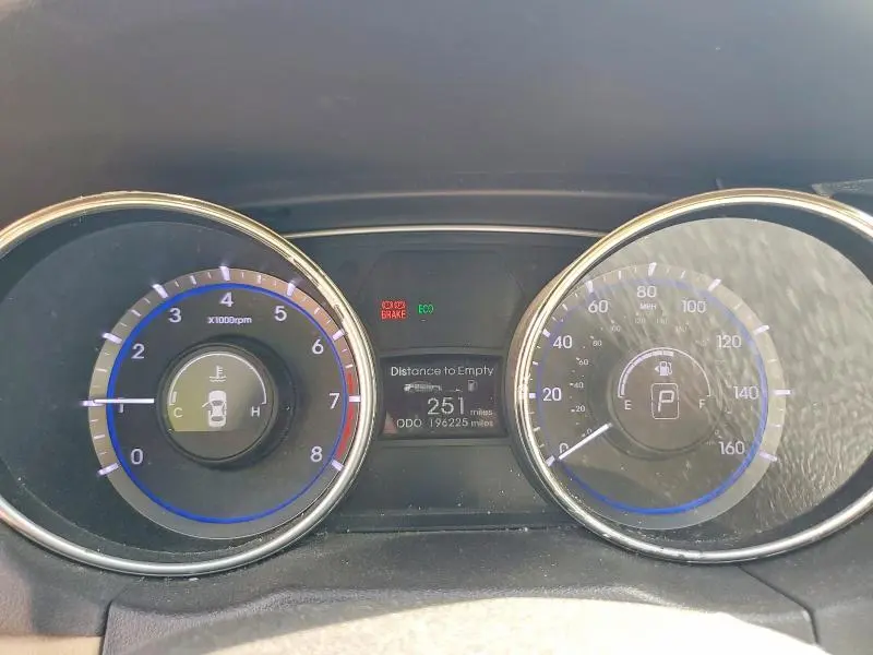 2011 HYUNDAI SONATA GLS  