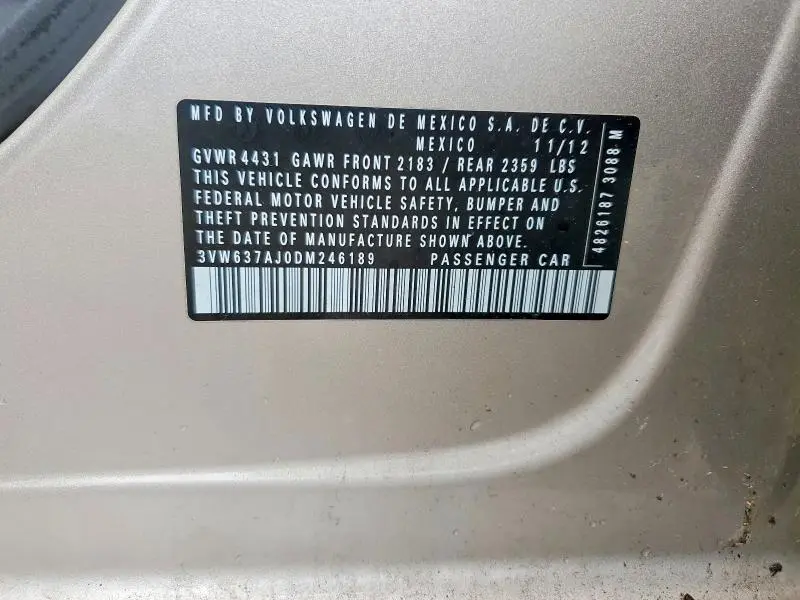 2013 VOLKSWAGEN JETTA   