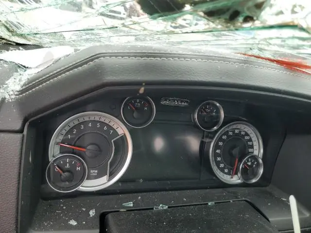 2015 RAM 1500 SPORT