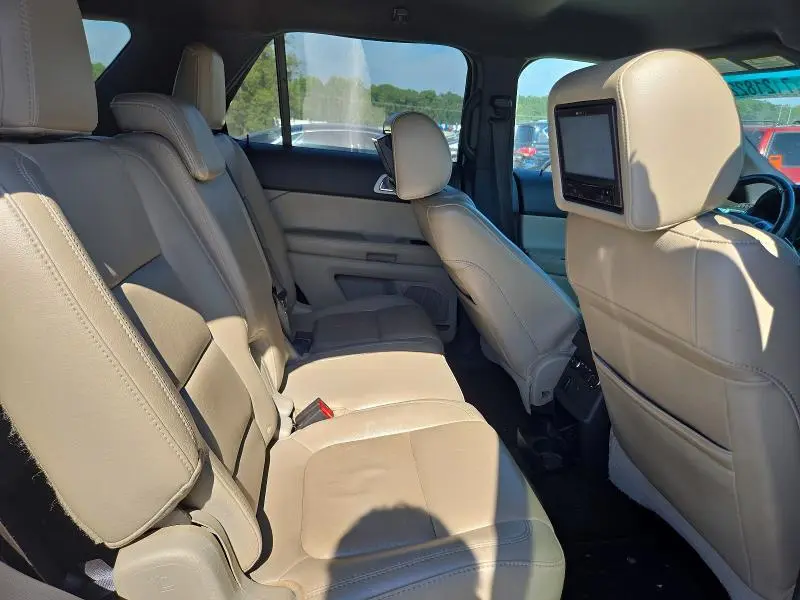 2011 FORD EXPLORER XLT  