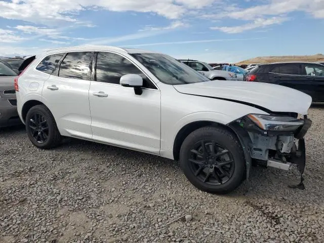 2021 VOLVO XC60 T6 MOMENTUM  