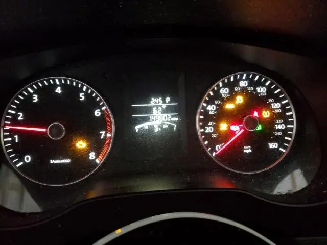 2013 VOLKSWAGEN JETTA SE  
