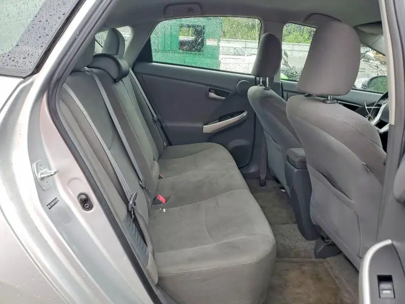 2011 TOYOTA PRIUS THREE  