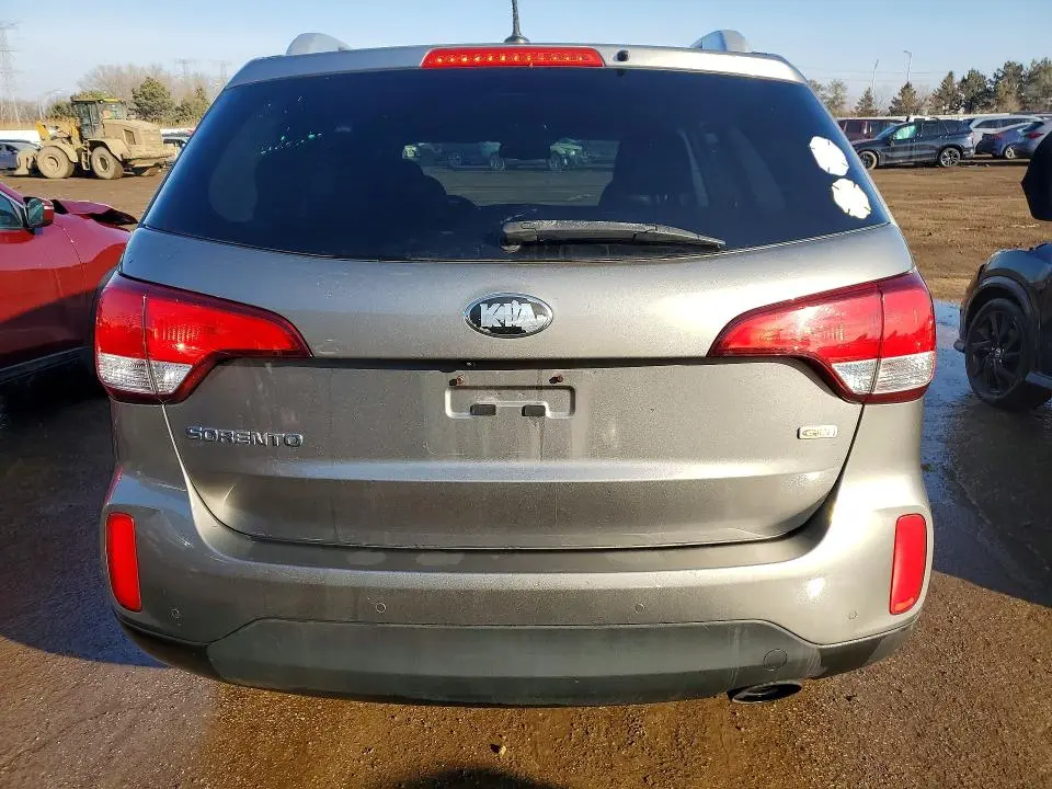2014 KIA SORENTO LX  