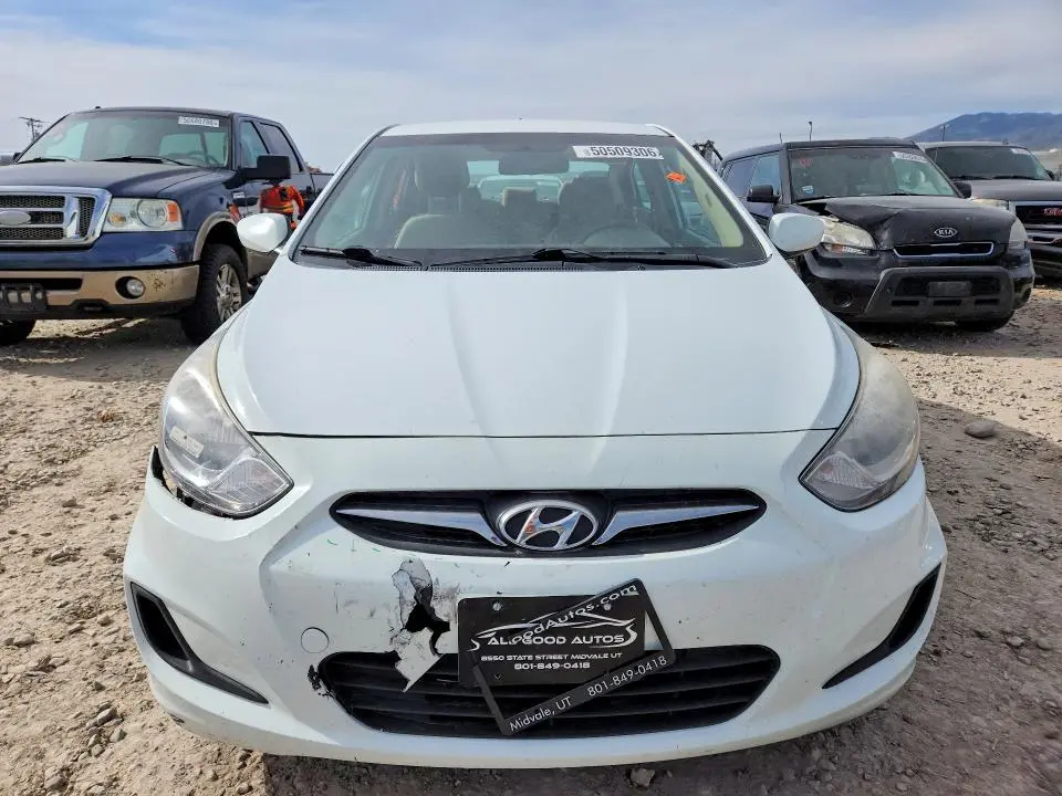 2014 HYUNDAI ACCENT GLS  