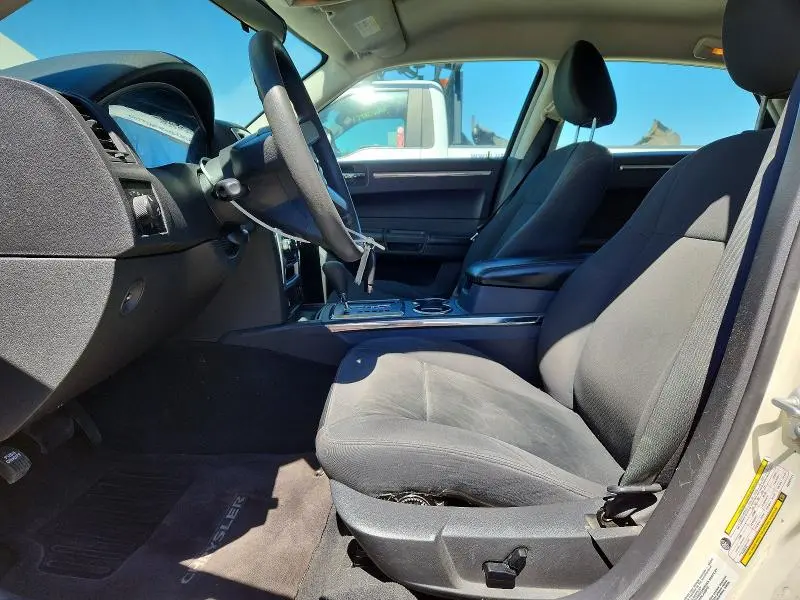 2010 CHRYSLER 300 TOURING  