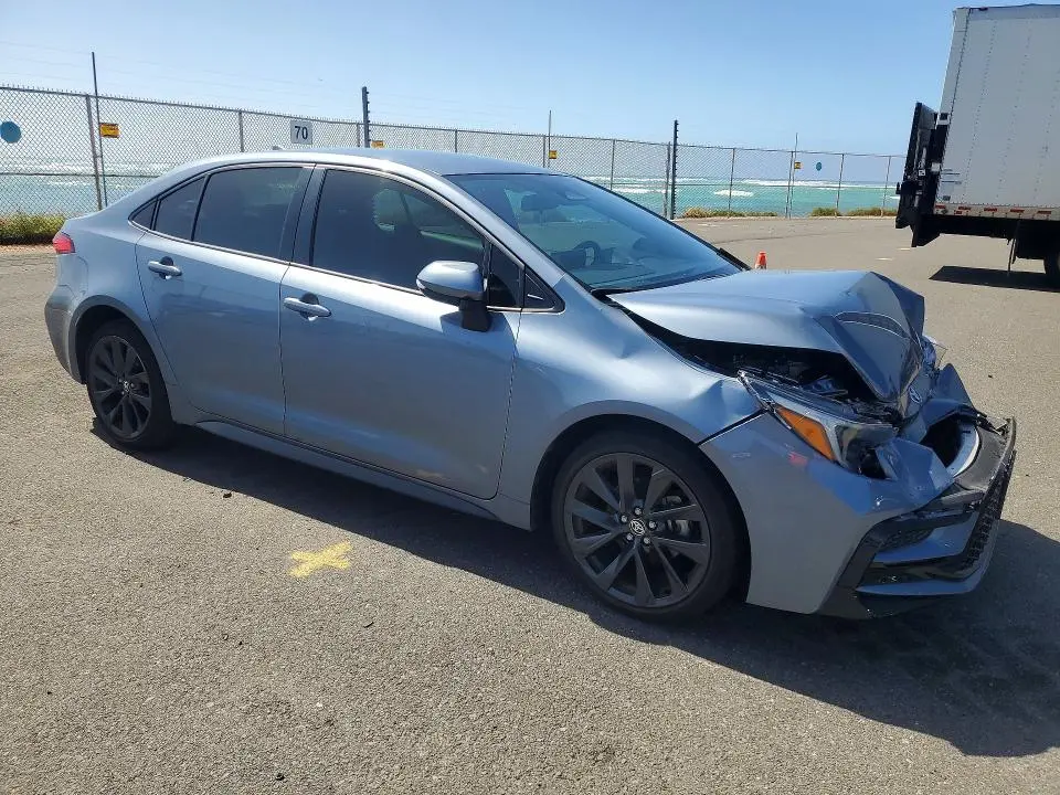 2024 TOYOTA COROLLA SE  