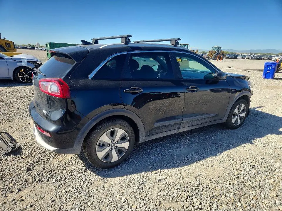 2018 KIA NIRO LX  