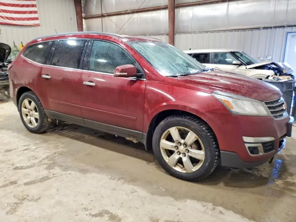 2017 CHEVROLET TRAVERSE LT  