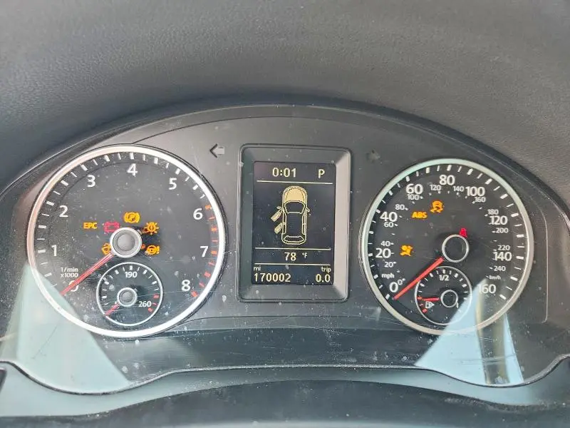 2015 VOLKSWAGEN TIGUAN S  