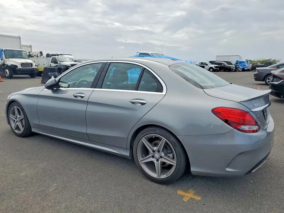 2016 MERCEDES-BENZ C 300  