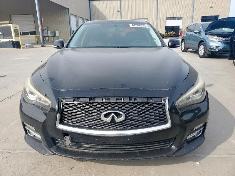 2015 INFINITI Q50 BASE  