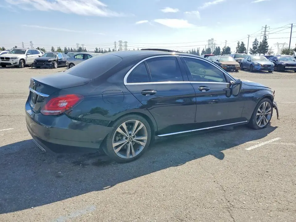 2019 MERCEDES-BENZ C 300  