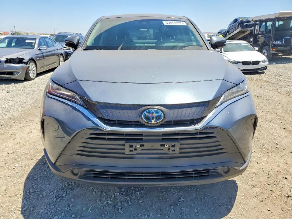 2021 TOYOTA VENZA LE  