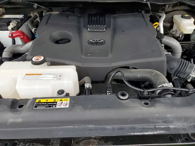2024 TOYOTA TUNDRA CREWMAX  