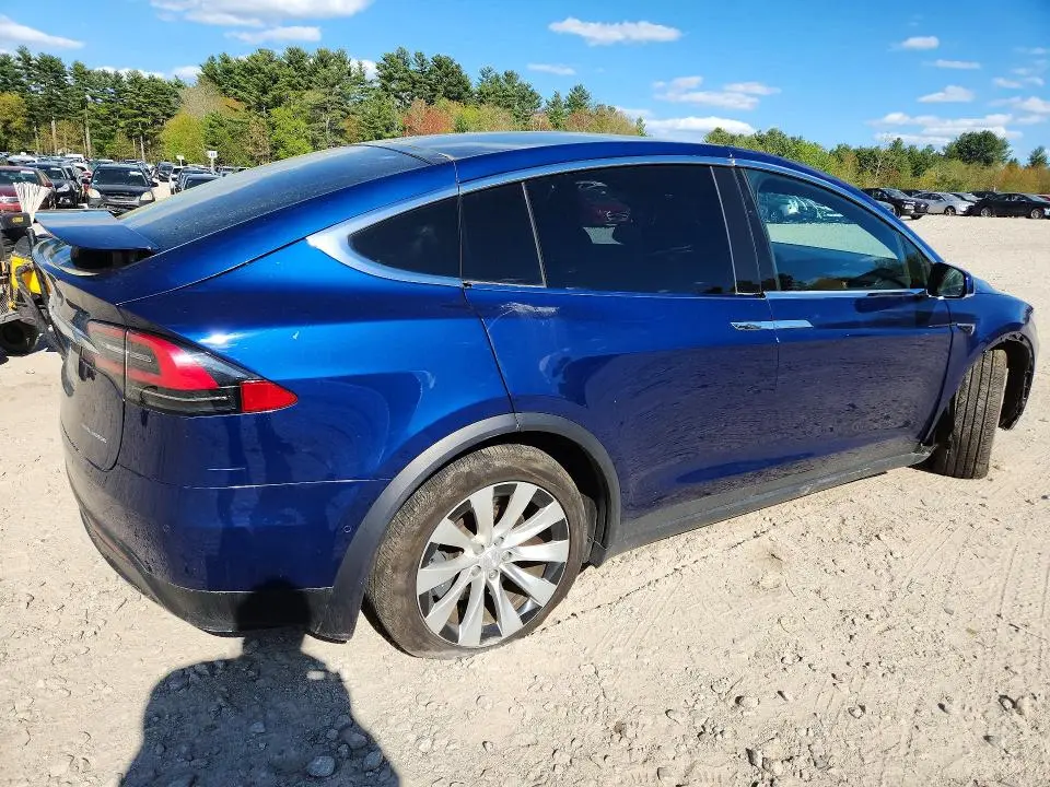 2019 TESLA MODEL X   