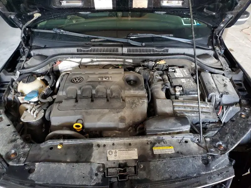 2015 VOLKSWAGEN JETTA TDI  