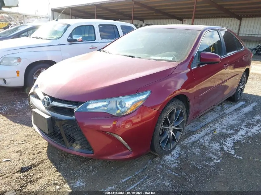 2016 TOYOTA CAMRY XSE