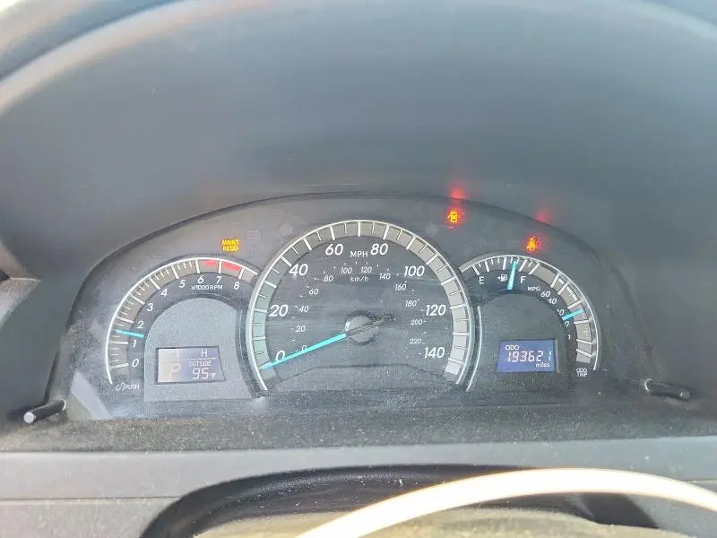 2014 TOYOTA CAMRY SE SPORT  