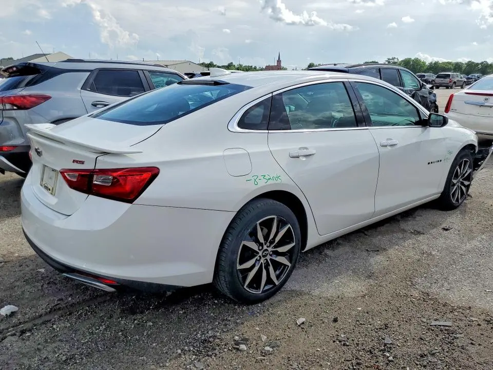 2022 CHEVROLET MALIBU RS  