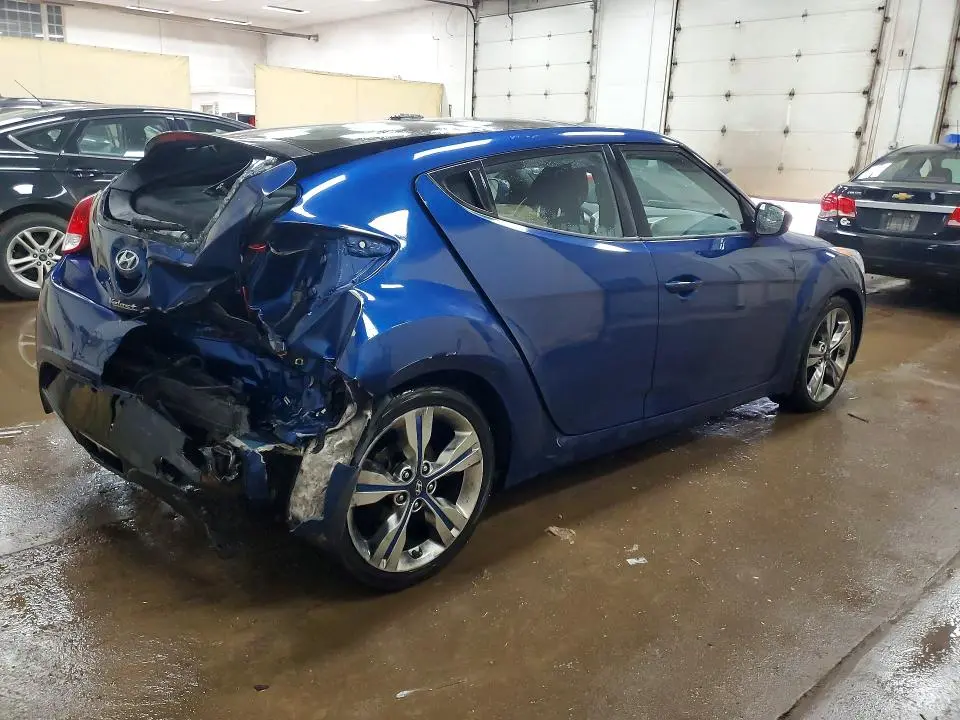 2017 HYUNDAI VELOSTER VALUE EDITION  