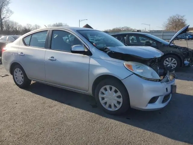 2012 NISSAN VERSA S  