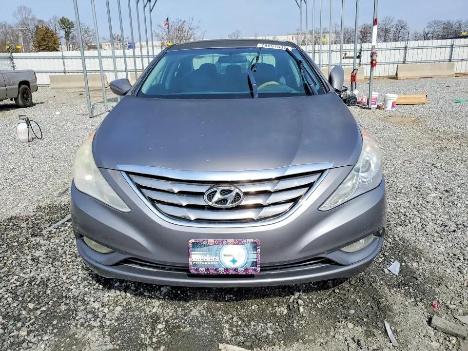 2011 HYUNDAI SONATA SE  