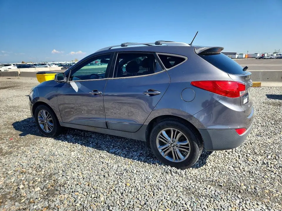 2015 HYUNDAI TUCSON SE  