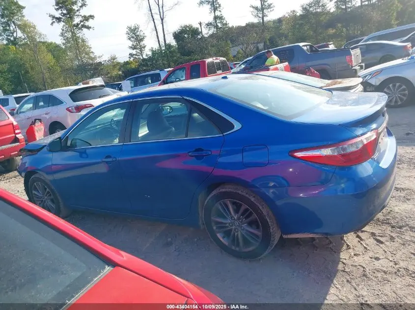 2017 TOYOTA CAMRY SE