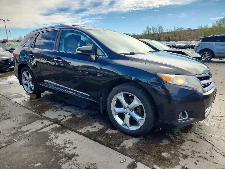 2014 TOYOTA VENZA XLE  