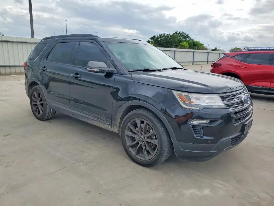 2018 FORD EXPLORER XLT  