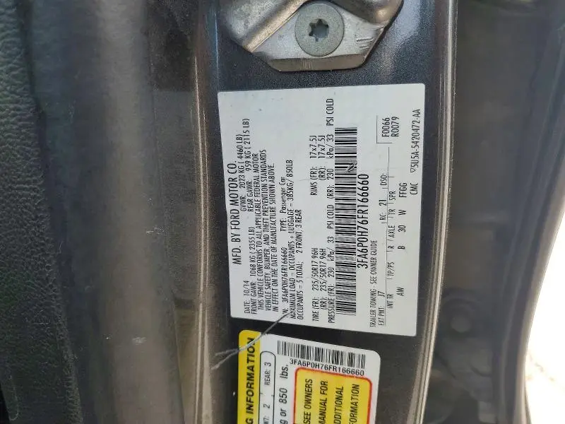 2015 FORD FUSION SE  