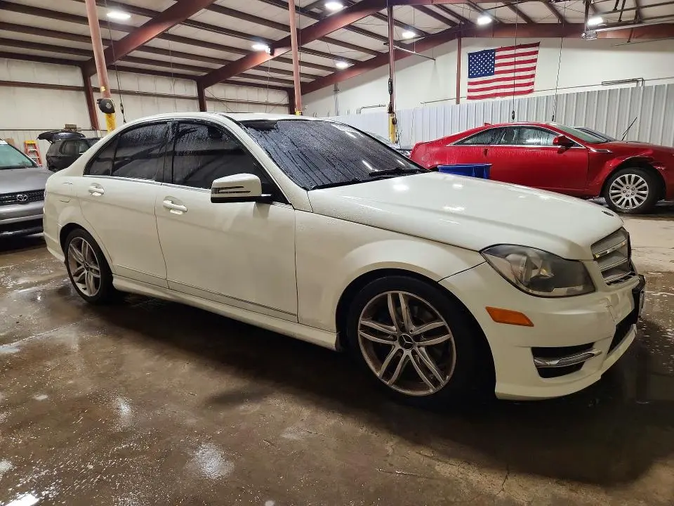 2012 MERCEDES-BENZ C 300 4MATIC  
