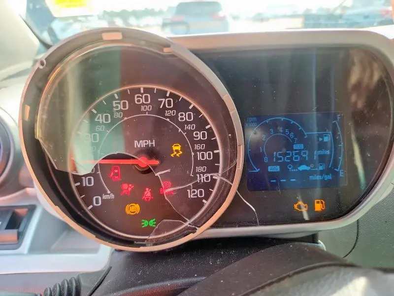 2013 CHEVROLET SPARK 2LT  