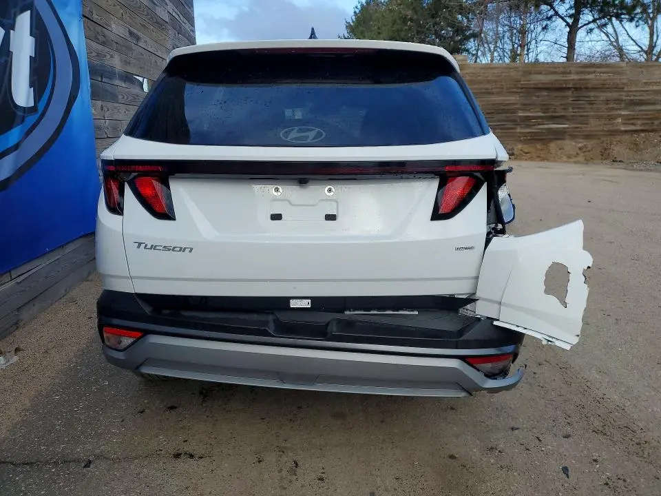 2026 HYUNDAI TUCSON SEL  