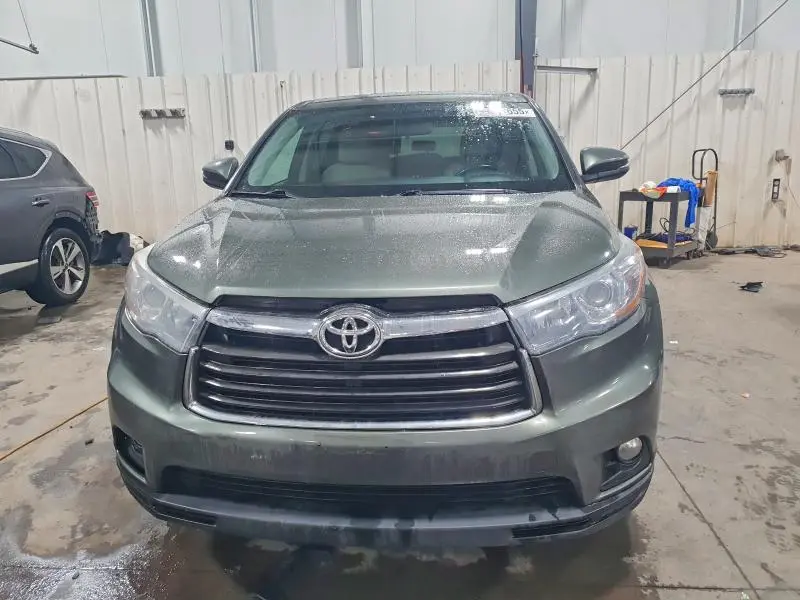 2015 TOYOTA HIGHLANDER   