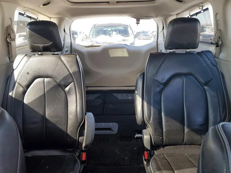 2018 CHRYSLER PACIFICA LIMITED  