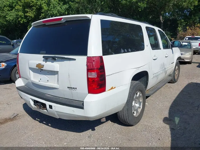 2013 CHEVROLET SUBURBAN LT