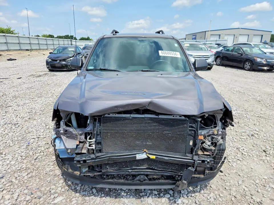 2012 FORD ESCAPE XLT  