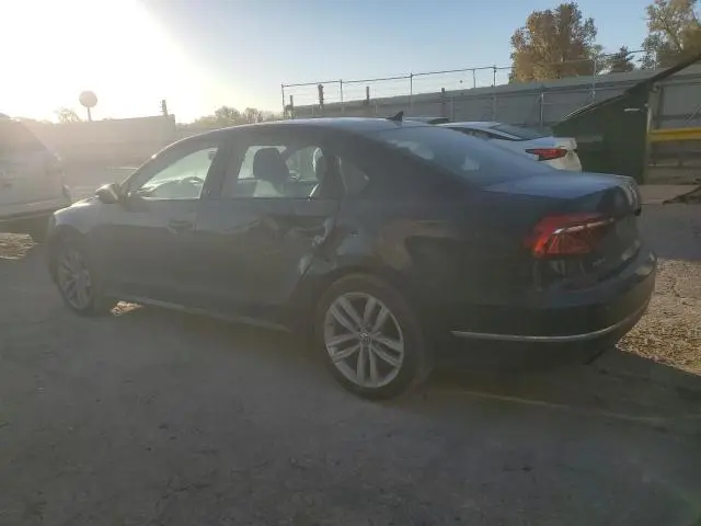 2019 VOLKSWAGEN PASSAT WOLFSBURG  