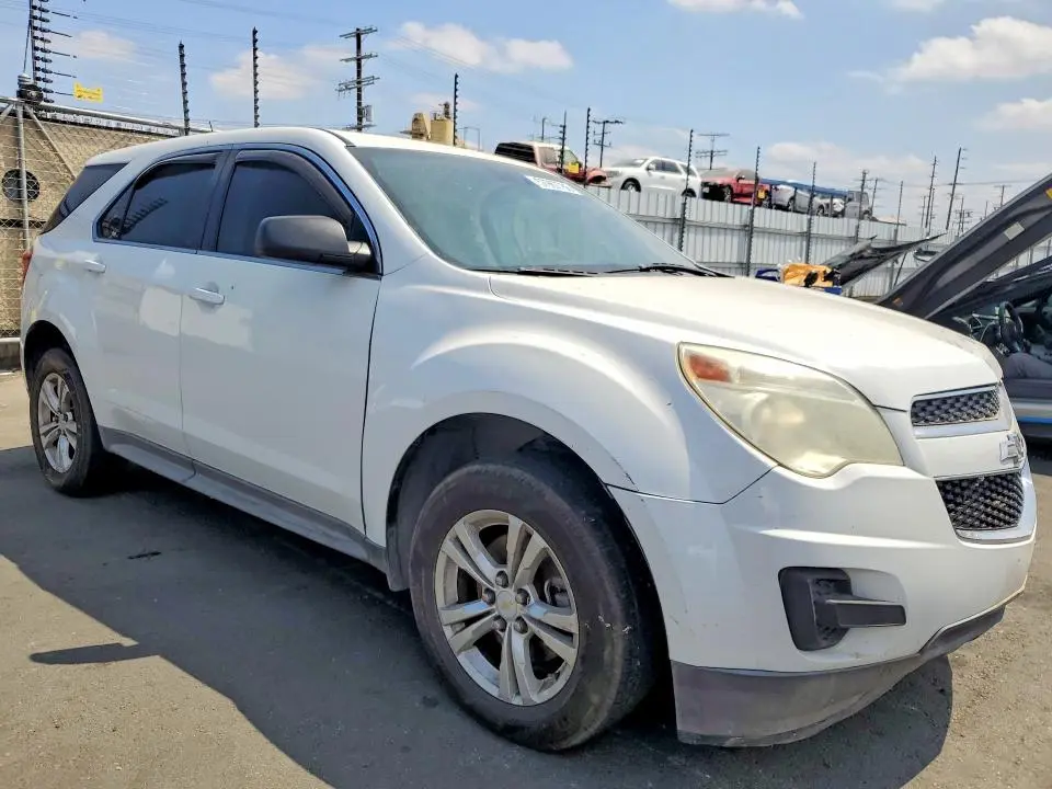 2014 CHEVROLET EQUINOX LS  