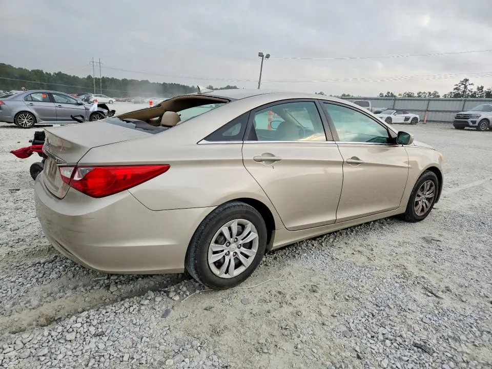 2011 HYUNDAI SONATA GLS  