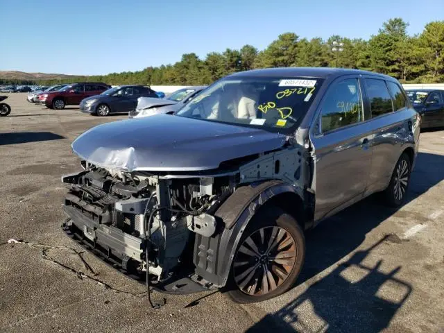 2019 MITSUBISHI OUTLANDER ES  