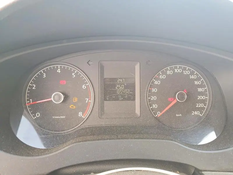 2013 VOLKSWAGEN JETTA BASE  